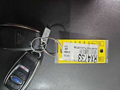 Used 2020 Subaru Outback Premium w/ Popular Package #1 AWD/4WD image 30