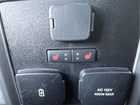 Used 2021 Ford F250 Platinum w/ FX4 Off-Road Package image 20