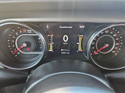 Used 2020 Jeep Gladiator Rubicon AWD/4WD image 11