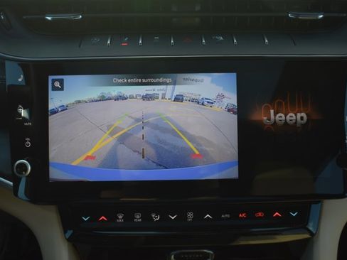 New 2026 Jeep Grand Cherokee L Limited image 27