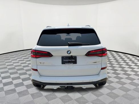 Used 2023 BMW X5 xDrive40i w/ M Sport Package AWD/4WD image 9