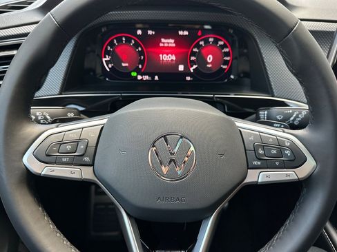 New 2026 Volkswagen Atlas Cross Sport SEL Premium R-Line AWD/4WD image 22