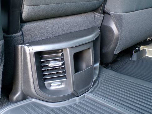New 2026 RAM 2500 Tradesman AWD/4WD image 12