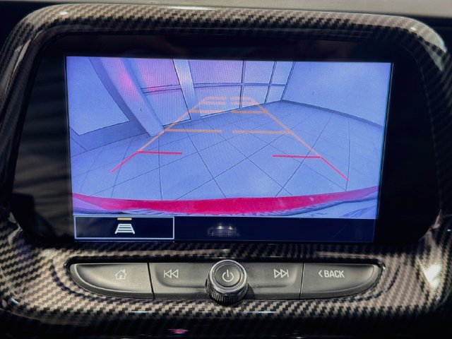 Used 2021 Chevrolet Camaro SS RWD image 13