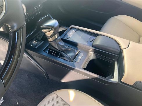 Used 2019 Lexus ES 350 image 22