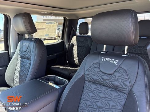 New 2026 Ford F250 Lariat w/ Black Appearance Package image 19