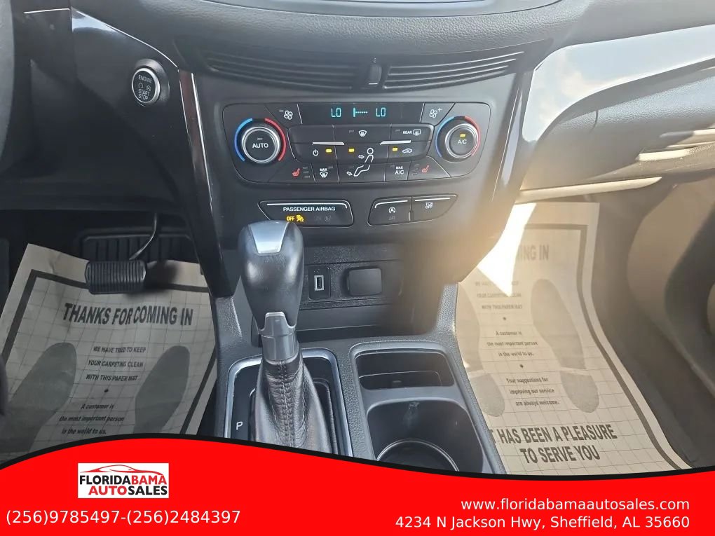 Used 2017 Ford Escape Titanium FWD image 10