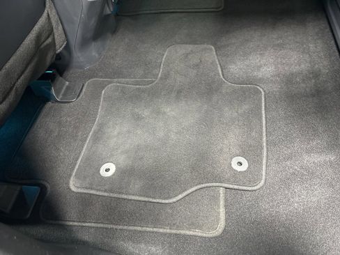 Used 2024 Ford F150 Lariat image 20