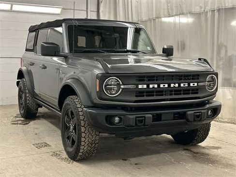 Certified 2022 Ford Bronco Black Diamond image 29