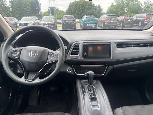 Used 2022 Honda HR-V EX image 8