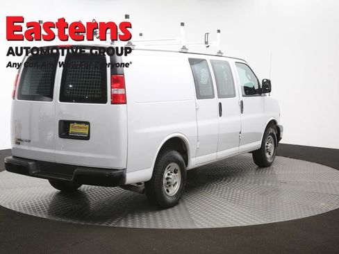 Used 2020 Chevrolet Express 2500 w/ Driver Convenience Package image 40