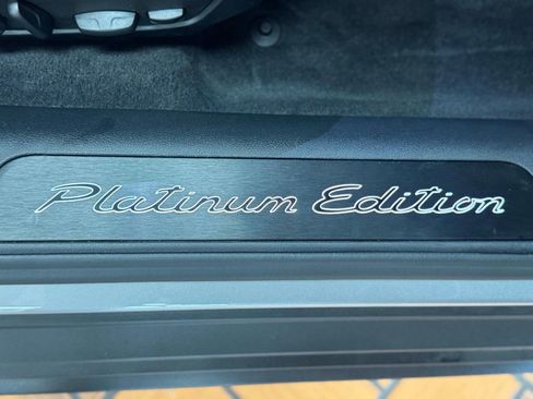 Used 2023 Porsche Panamera 4 Platinum Edition image 38