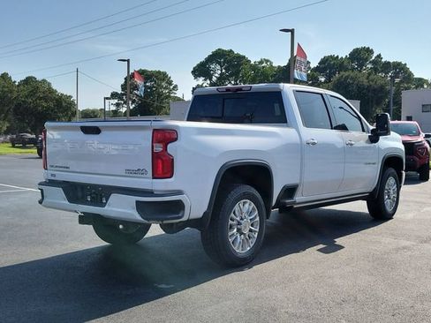 Certified 2021 Chevrolet Silverado 2500 High Country w/ Z71 Off-Road Package AWD/4WD image 6