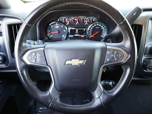 Used 2019 Chevrolet Silverado 1500 LT AWD/4WD image 17