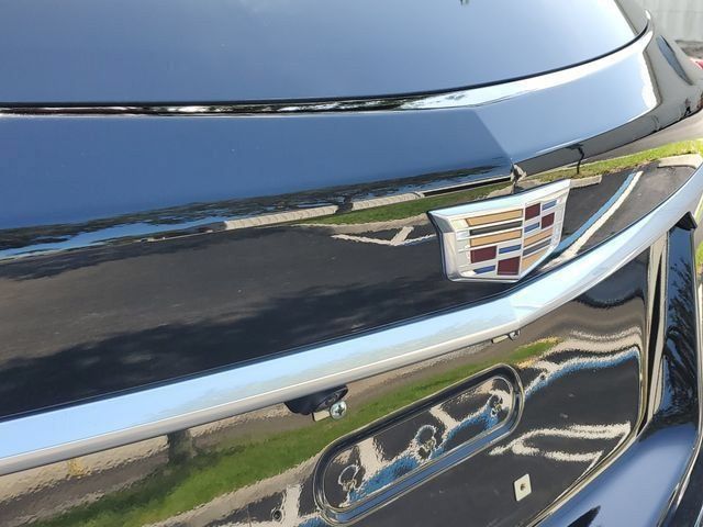 Used 2021 Cadillac XT5 Premium Luxury w/ LPO, Premium Carpet Package FWD image 30