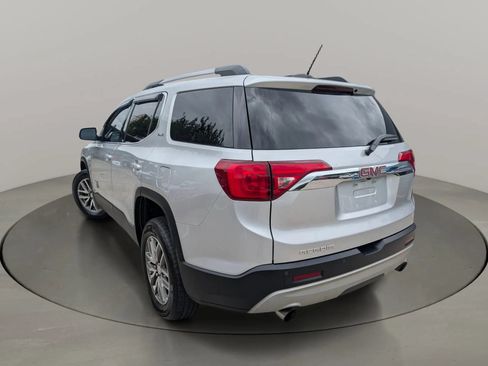 Used 2018 GMC Acadia SLE w/ Driver Alert Package I FWD image 3