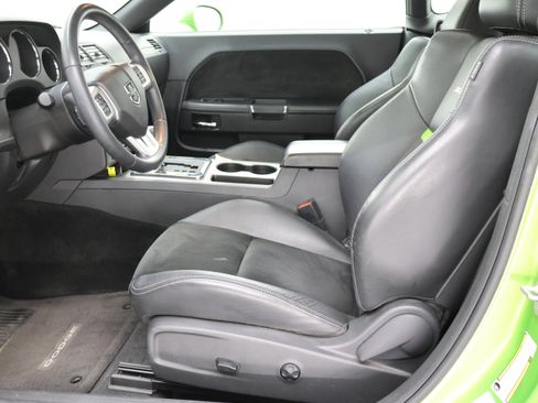 Used 2011 Dodge Challenger SRT8 w/ Green w/Envy Group image 8