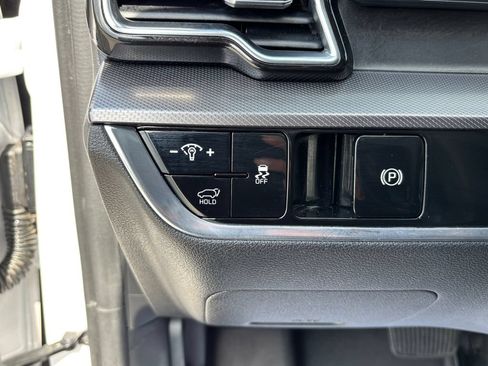 Used 2023 Kia Sportage SX FWD image 31