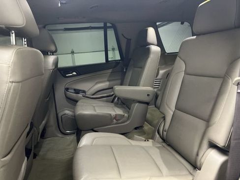 Certified 2017 GMC Yukon SLT w/ Premium Edition AWD/4WD image 26