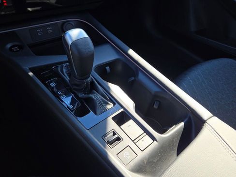 New 2026 Nissan Sentra SV w/ SV Convenience Package FWD image 25