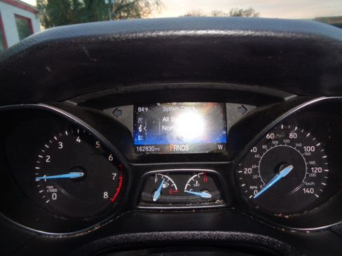 Used 2016 Ford Focus SE w/ Equipment Group 201A image 16