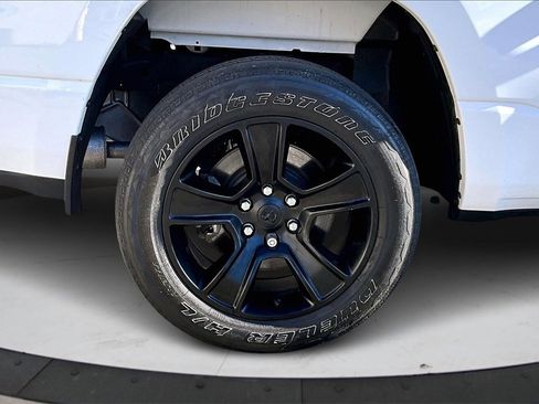 Used 2023 RAM 1500 Big Horn image 36