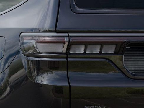 New 2026 Jeep Grand Wagoneer Limited AWD/4WD image 9