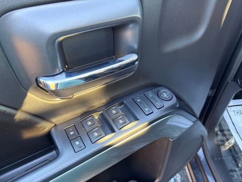 Used 2016 Chevrolet Silverado 2500 LT w/ LT Convenience Package image 18