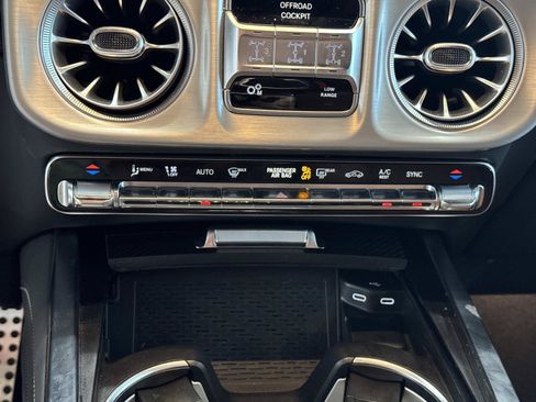 Certified 2025 Mercedes-Benz G 63 AMG 4MATIC image 20