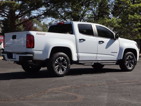 Used 2022 Chevrolet Colorado Z71 w/ Safety Package image 5