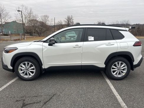 New 2026 Toyota Corolla Cross LE image 4