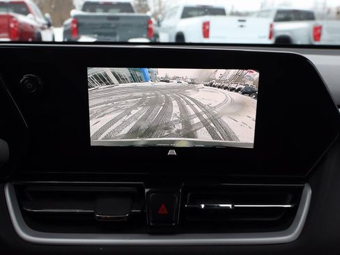 Used 2024 Chevrolet TrailBlazer LT image 12