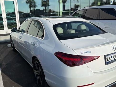 Used 2023 Mercedes-Benz C 300 Sedan image 7