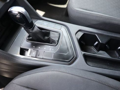 Used 2020 Volkswagen Tiguan S FWD image 17