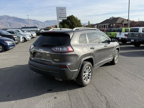 Used 2020 Jeep Cherokee Latitude Plus w/ Cold Weather Group image 6