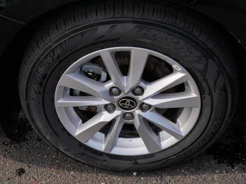 Certified 2025 Toyota Camry LE FWD image 15