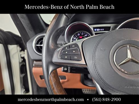 Used 2018 Mercedes-Benz SL 550 image 24