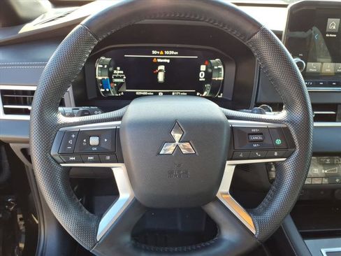 Used 2023 Mitsubishi Outlander SEL Black Edition image 28