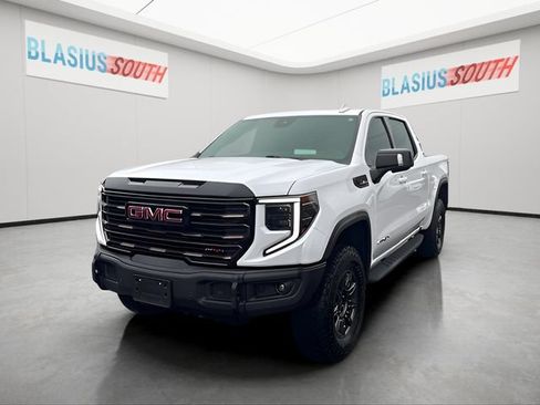 Used 2024 GMC Sierra 1500 AT4X AWD/4WD image 7