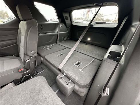 Used 2023 Chevrolet Traverse LT image 21