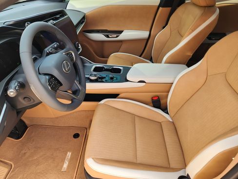 New 2026 Lexus RZ 350e 2WD image 8
