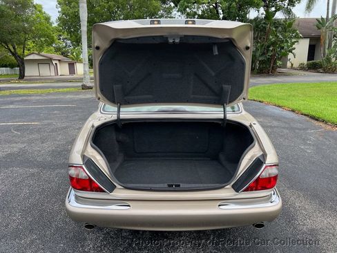 Used 2000 Jaguar XJ8 RWD image 69