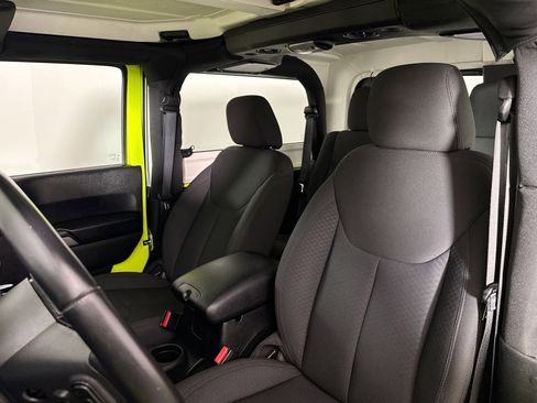 Used 2016 Jeep Wrangler Sport AWD/4WD image 17