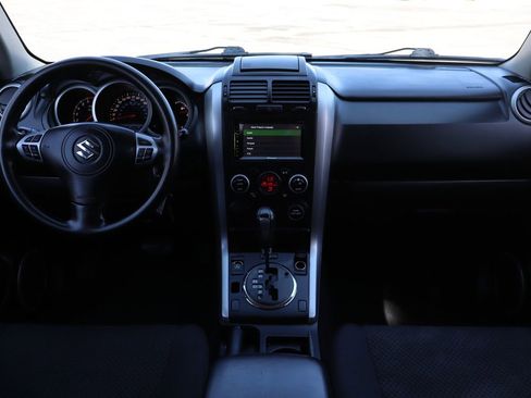 Used 2010 Suzuki Grand Vitara Premium image 17