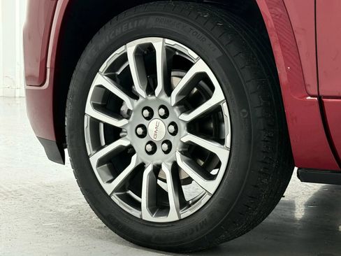 Used 2023 GMC Acadia Denali w/ Denali Ultimate Package image 48