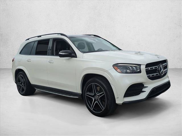 Used 2023 Mercedes-Benz GLS 450 4MATIC image 3