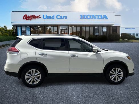 Used 2014 Nissan Rogue SV w/ SV Premium Package FWD image 6