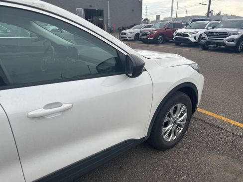 Used 2023 Ford Escape Active image 7