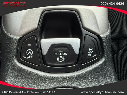 Used 2018 Jeep Compass Latitude w/ Cold Weather Group AWD/4WD image 27