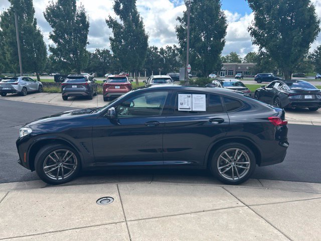 Used 2019 BMW X4 xDrive30i w/ M Sport Package 2 AWD/4WD image 4